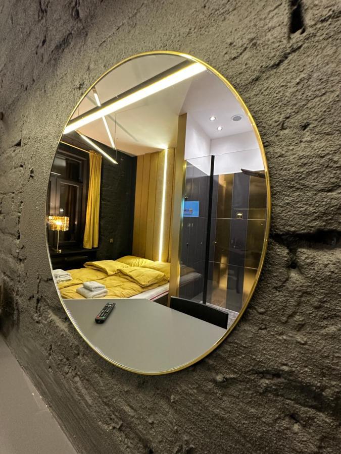 Darkhouse Versace Gold Lodž Exteriér fotografie
